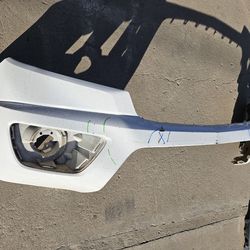 Chevy Colorado front bumper oem