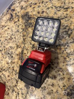 🔦 Floodlight for Milwaukee Battery & DeWalt (TOOL ONLY)
