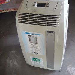 Room air conditioner