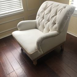 Accent Chair 