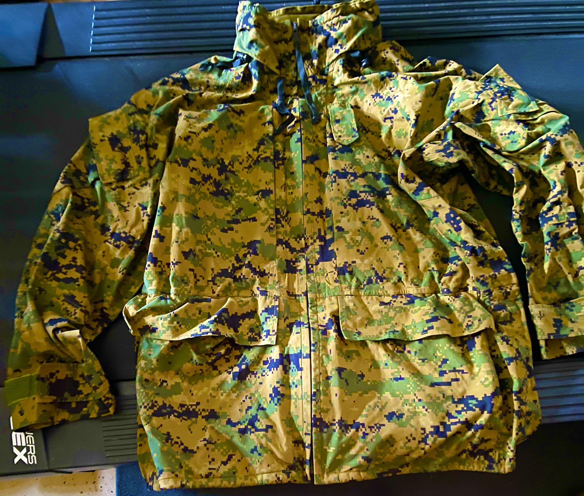 LR Parka Woodland Gore-Tex
