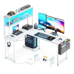 White L Shaped Desk Like New