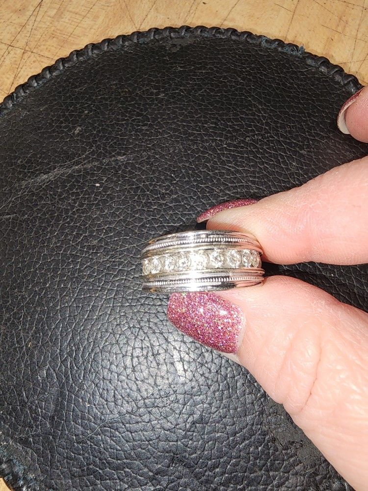 Men's Wedding Ring