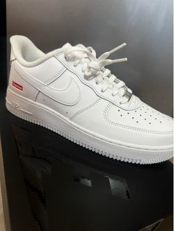 Supreme Air Force 1 size 8.5 Deadstock