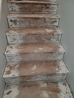 Laminate/vinyl Stairs