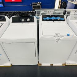 GE Commercial Grade 4.3Cu Top load Washer With Agitator + 7.2 Gas Dryer 