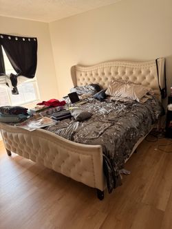 Cali king bed