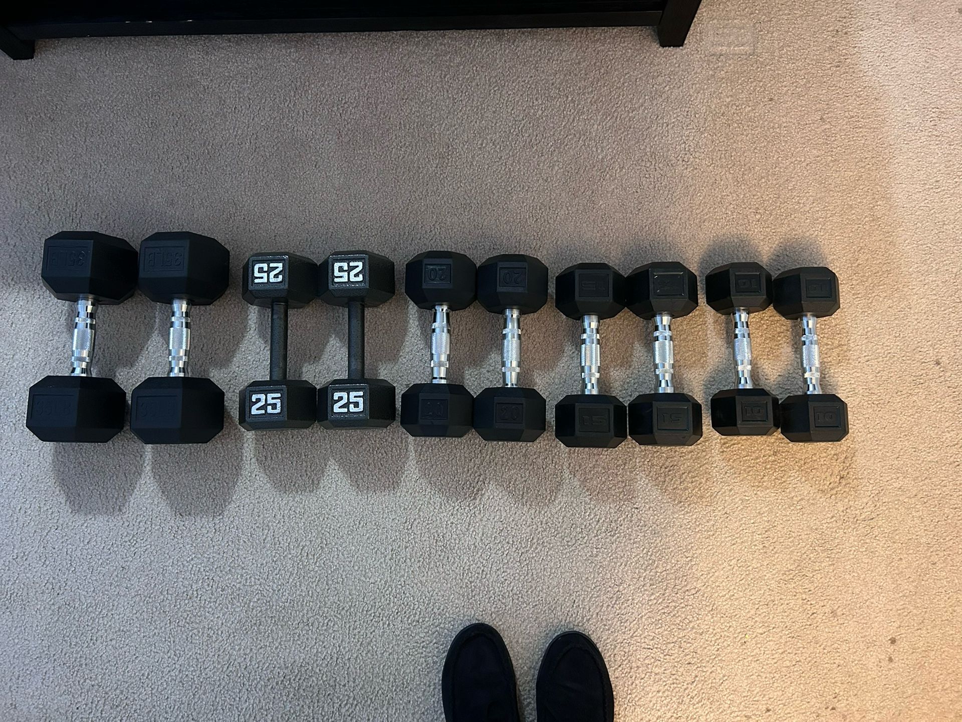 Dumbbell Weights Set