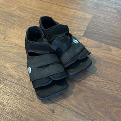 Orthopedic Shoes 