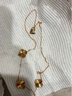 18k gold Van Cleef 3 motifs necklace