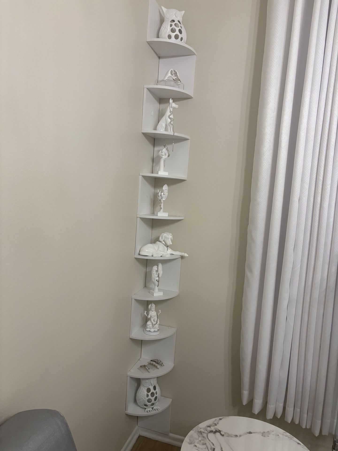 Wall Mounted Corner Shelves