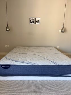 King Size Mattress White