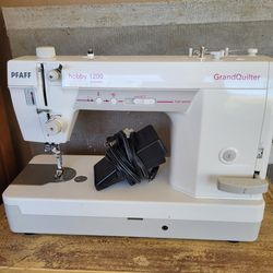 Grand Quilter Hobby 1200 for in Sun City, AZ - OfferUp