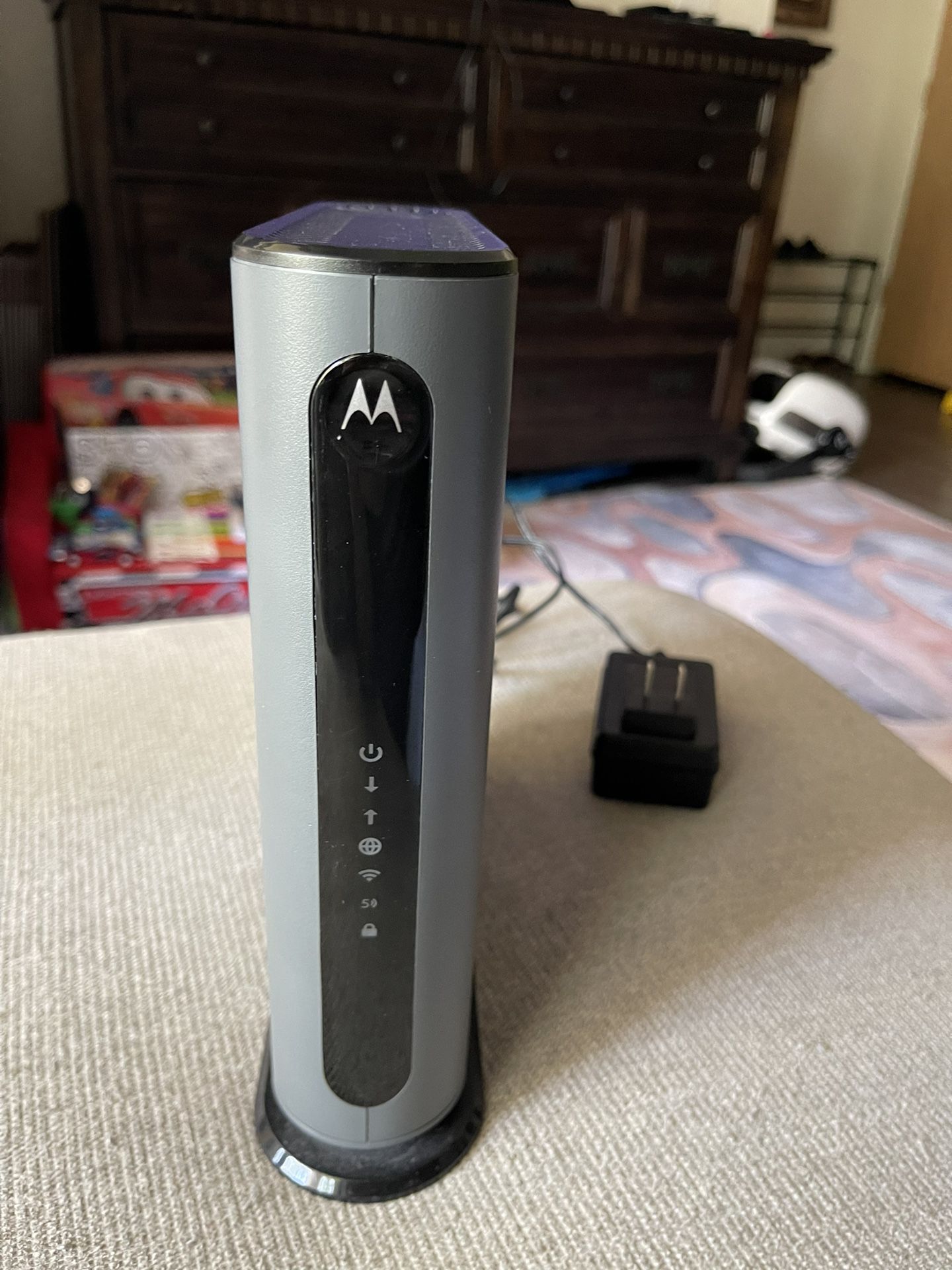 Motorola MG7550 Cable Modem Plus AC1900 WiFi Router