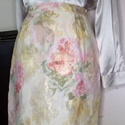 Vintage Shimmering Pencil Skirt