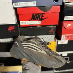 Adidas Yeezy 700 Geode size 10.5 USED But Clean