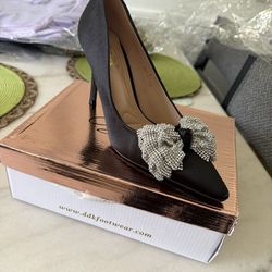 Black Heels .
