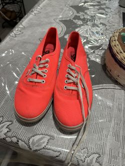 Almost New Vans Women Size 8