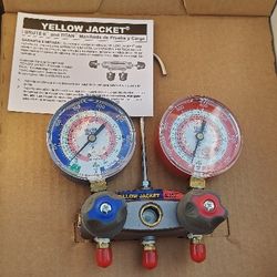 Yellow Jacket Test And Charging Manifold
