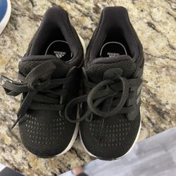Adidas Size 6K Toddler Shoes