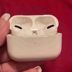 airpods  proo new  in sealed box 