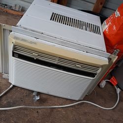 Air Conditioner 15,,100 bbttu