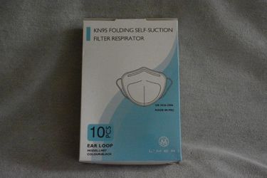 BLACK KN95 FACE MASKS