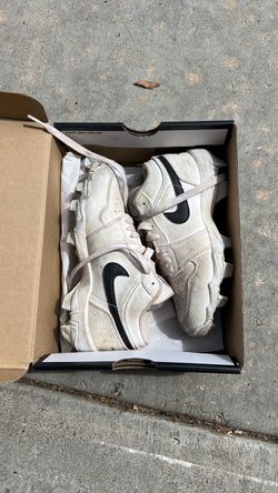 Jordan 1 Low Youth Cleats size 1y