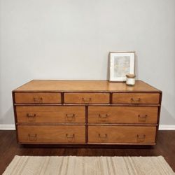 Solid Wood 9-Drawer Dresser – Great Condition