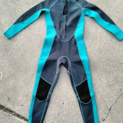 Wetsuits..Sm to XL.  All Brand New!