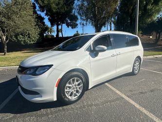 2021 Chrysler Voyager LXi