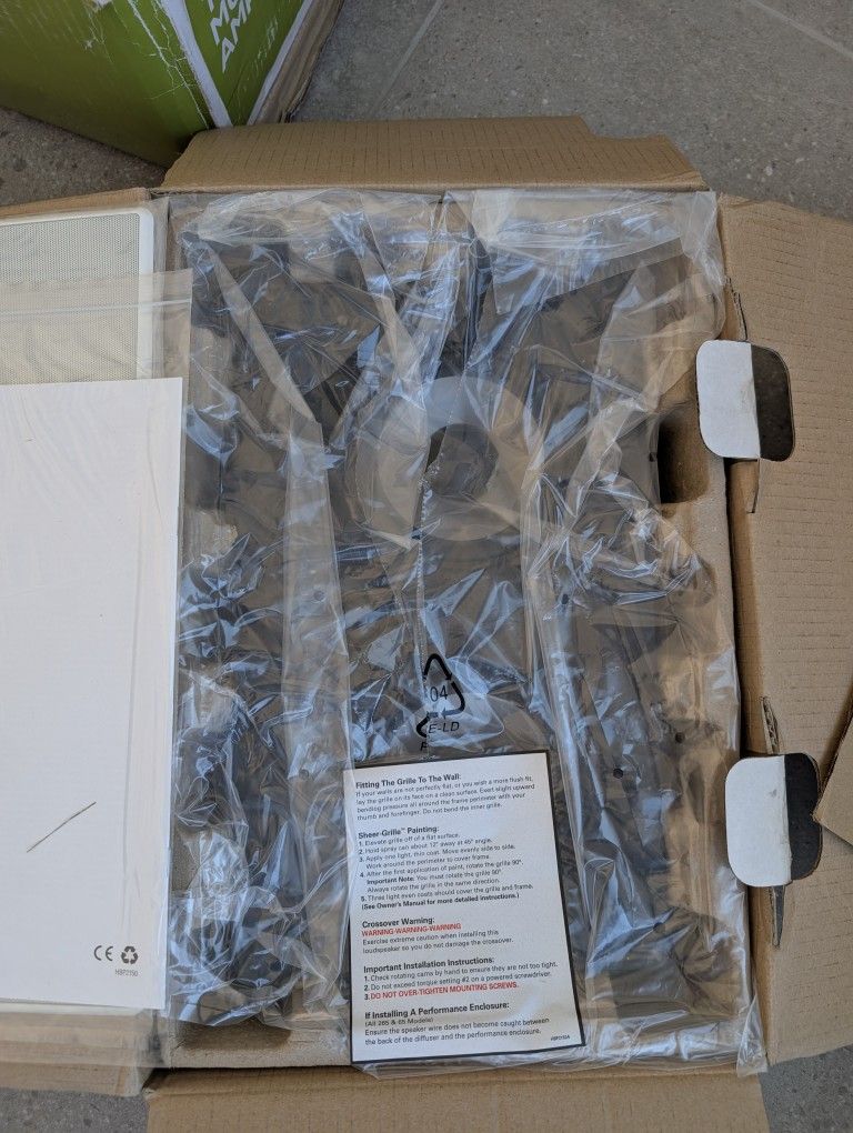 Polk 255C-RT Center Channel