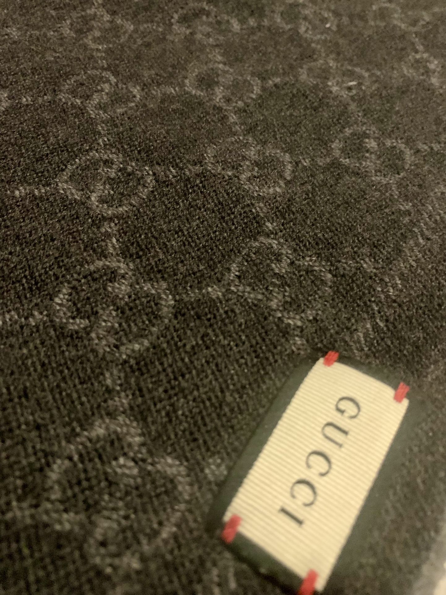 Gucci Authentic GG Logo Gray Scarf 100% Wool Scarf Unisex - Made in Italy