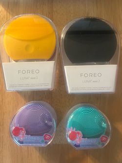 Facial Cleansing Device