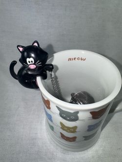 Fringe Studio Cat Mug & Joie Meow Black Cat Tea Infuser Set – 2-Piece Lot
