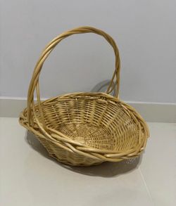 Basket with Handle