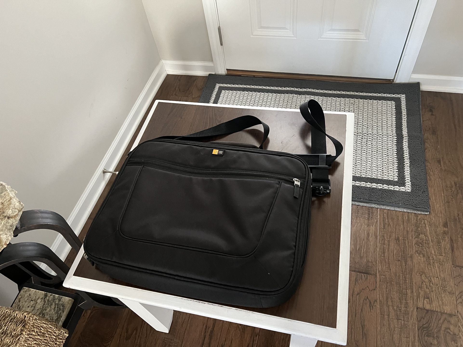 Laptop Bag w/ Shoulder strap