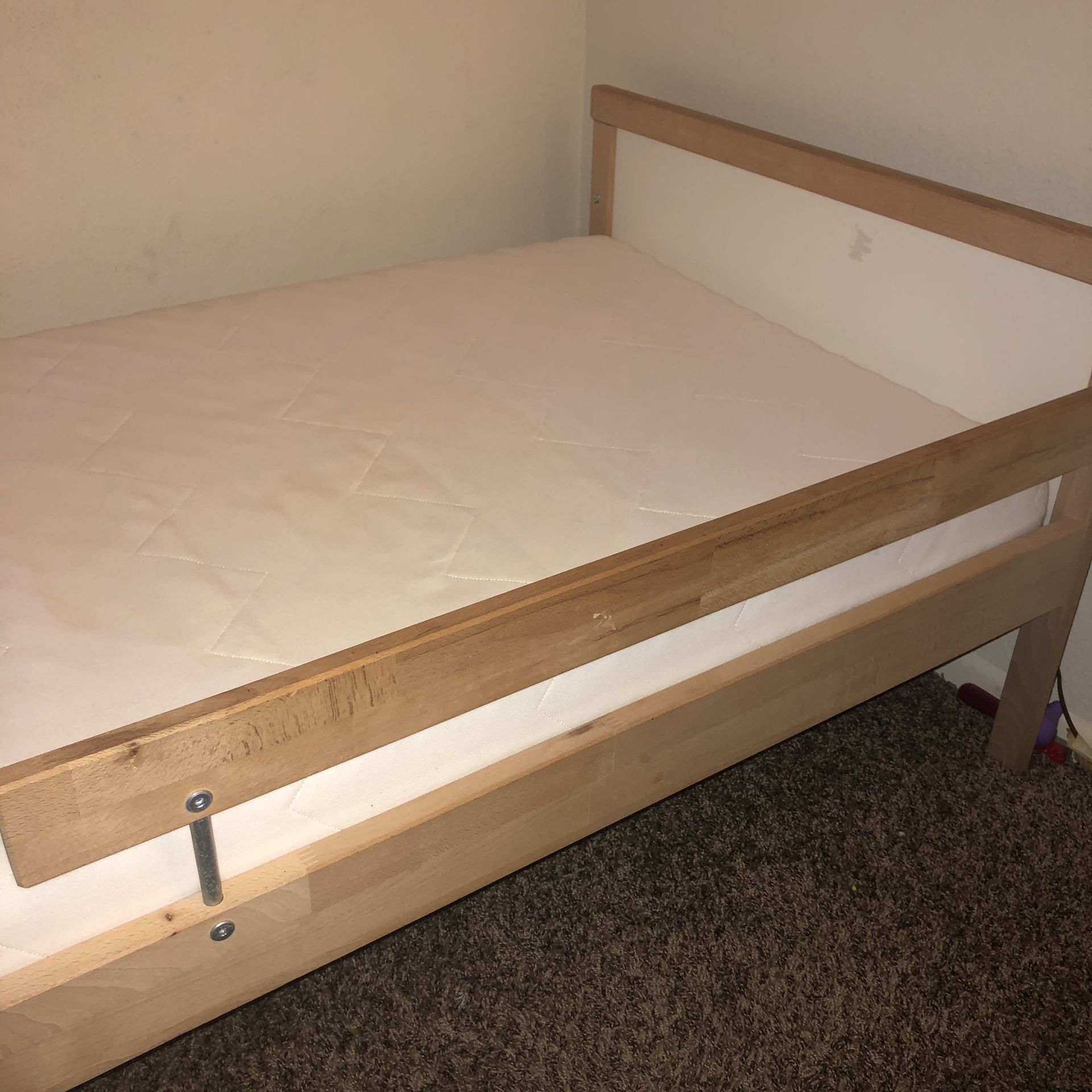 Toddler/kids Bed Must Go!!!! Last Call!!!!