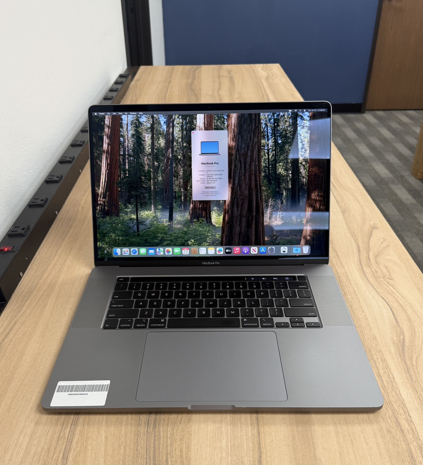 16 Inch MacBook Pro Touchbar 32GB RAM*500GB Intel Core