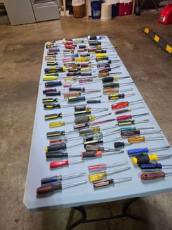 80 screwdrivers some regular and some phillips. Different sizes