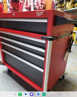 MILWAUKEE ROLLING TOOL STORAGE NEW SMALL DENT 