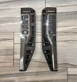 Ford F250 Lariat OEM Emblems