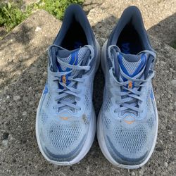 Men’s Hoka Bondi, Size 10