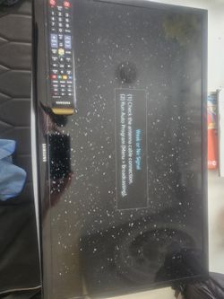 Samsung 28" Smart TV