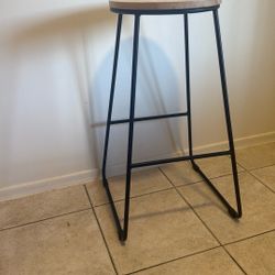 4x 28"H Backless Stool Black Metal Base with Natural Wood Seat