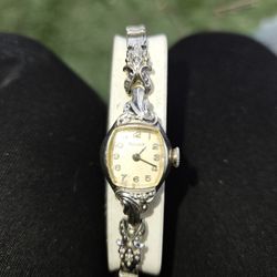 Bulova 10k Rgp Woman's Watch