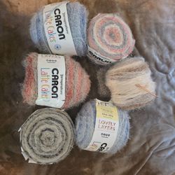 Caron Latte Cakes Yarn Bundle – 5 Skeins