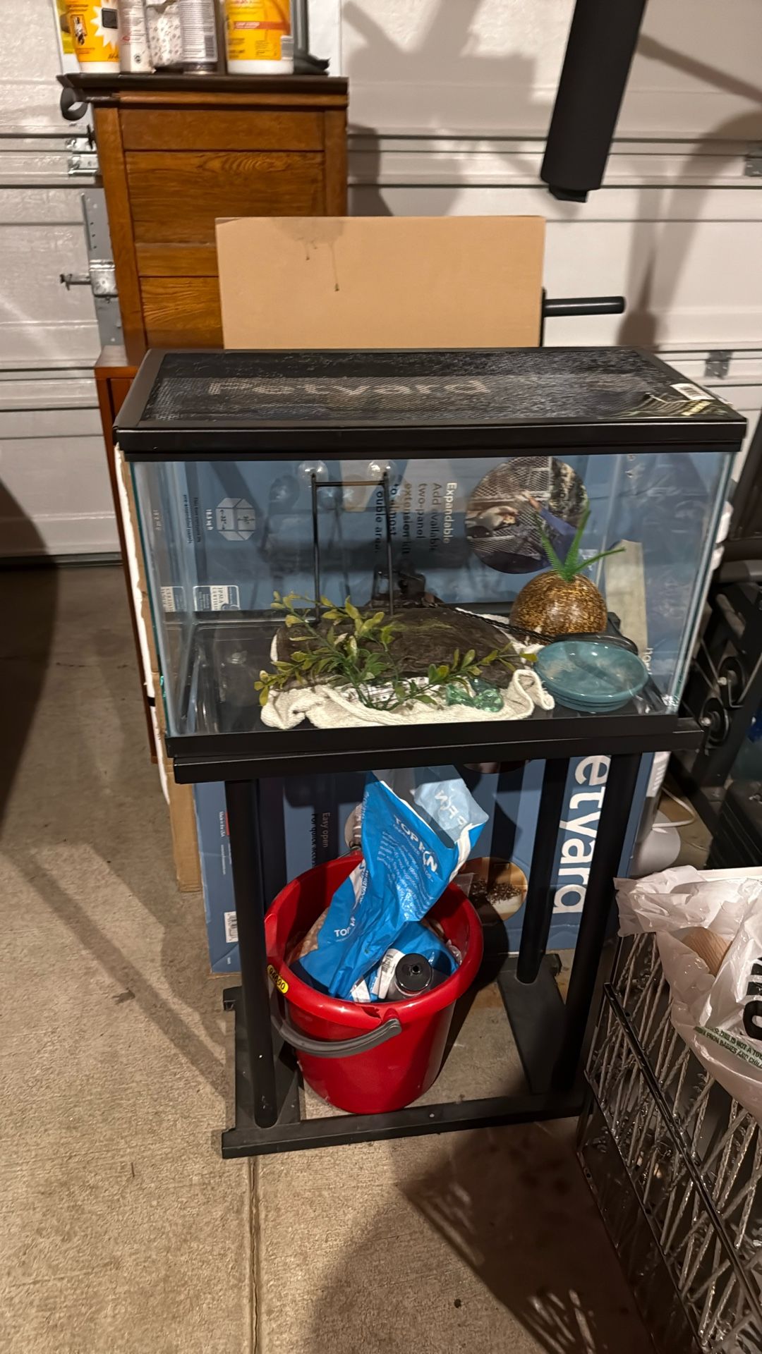 10 Gallon Fish Tank And Stand Holds 2 Tanks