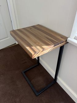 Wood C-Shaped Side Table