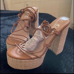 SHEIN Tan Platform Heels (NEW)